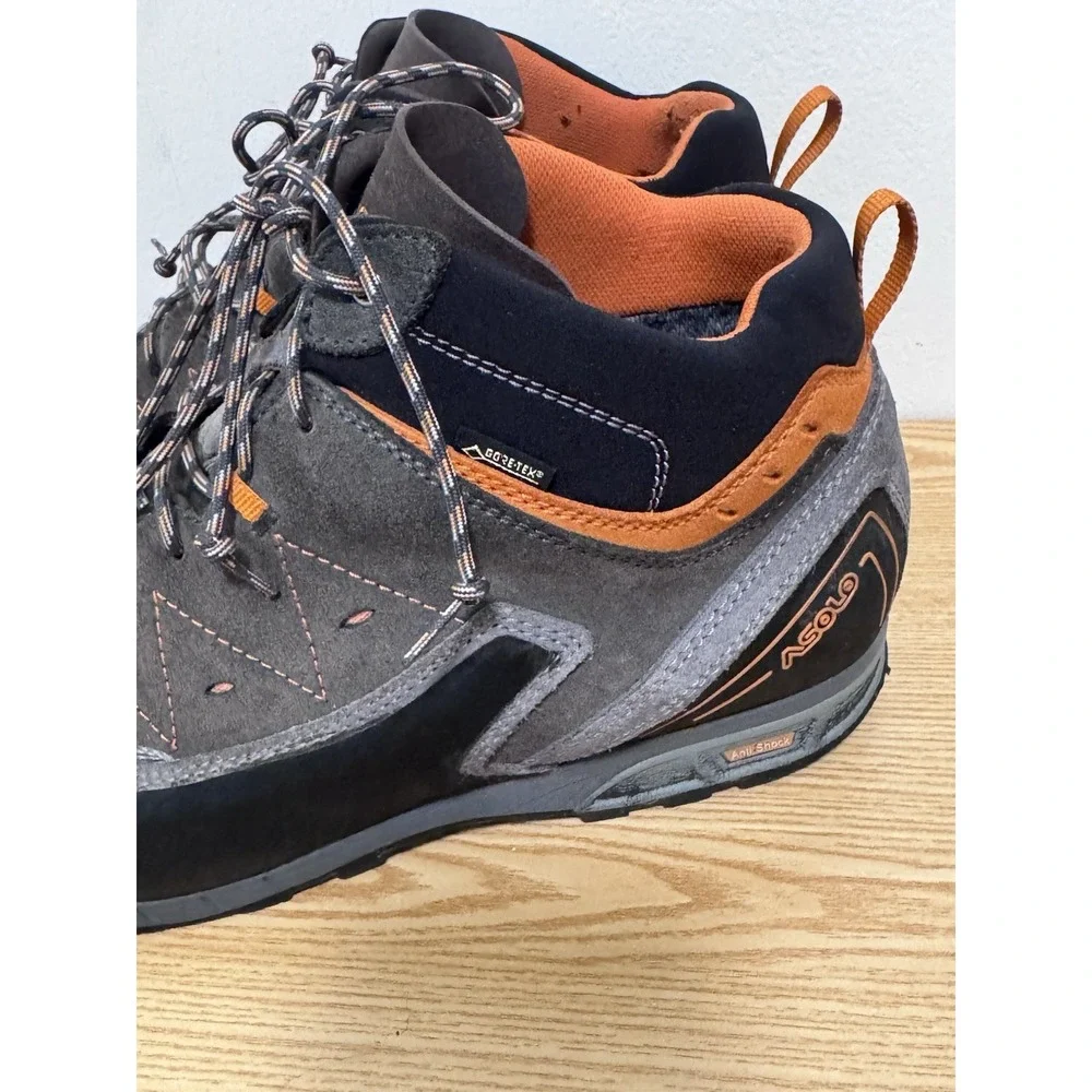 Asolo Magnum GV Hiking Boots Men's 11 Gore-Tex Waterproof Vibram Camping
